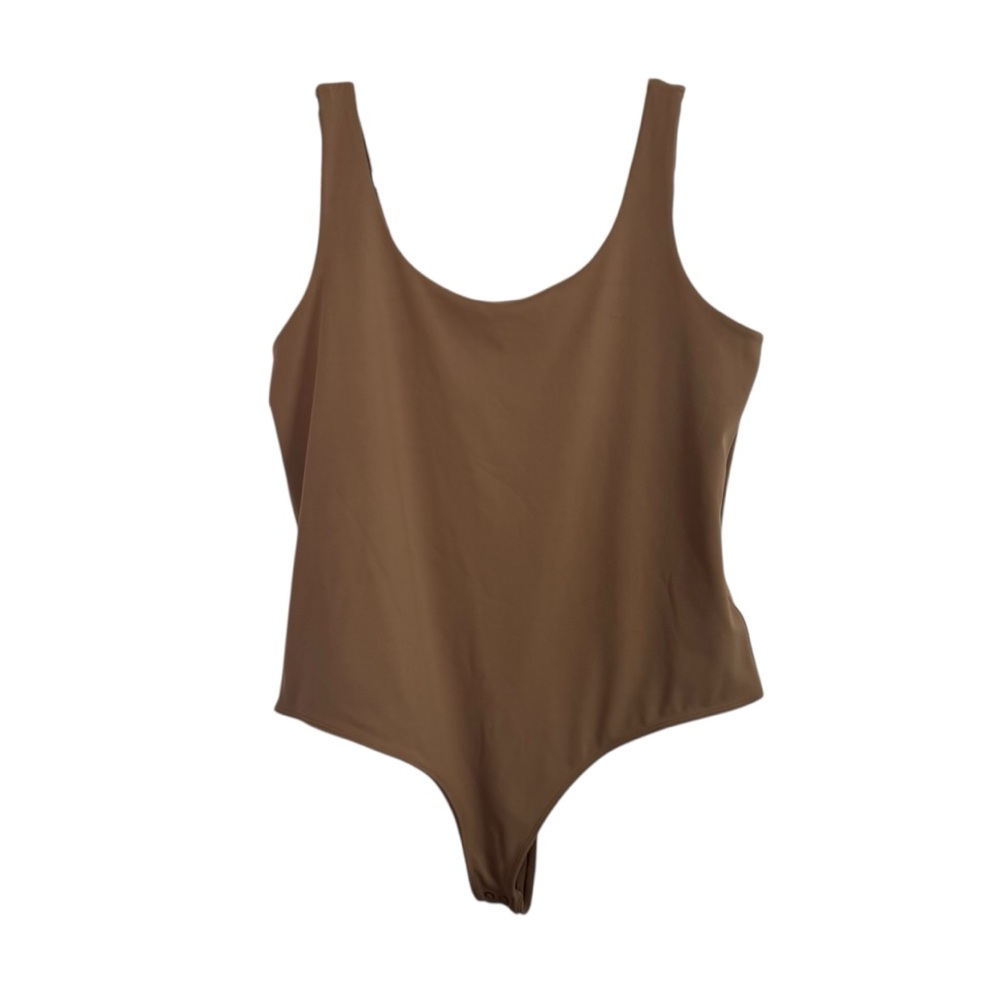 Express Bodysuit Body Contour Sleeveless Scoopneck Thong NEW